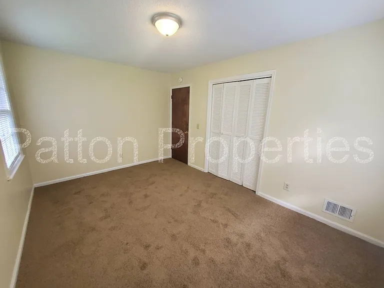 2025 Apple Valley Rd #A & B — Photo 13