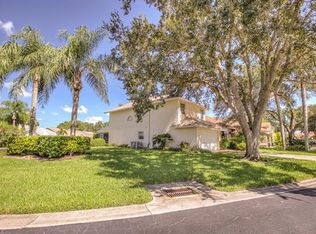 13682 Admiral Ct, Fort Myers, FL 33912