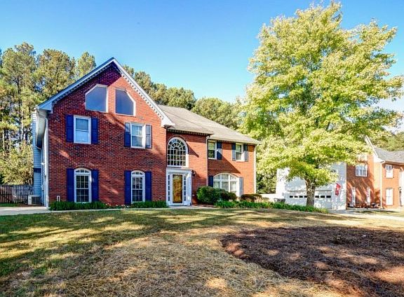 2nd image of 1585 Meadow Oak Dr