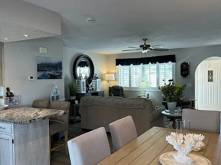 2663 Cliffwood Dr — Photo 11