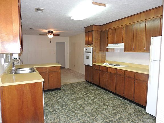 3rd image of 205 Gawin Dr