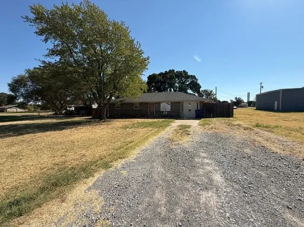 413 N 5th St, Cleo Springs, OK 73729