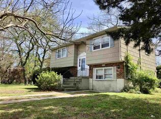 810 Mayflower Ave, Cape May, NJ 08204