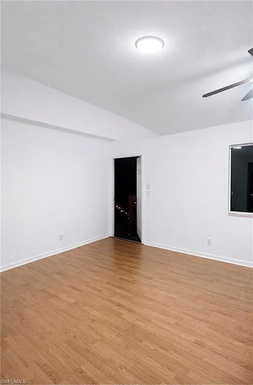 2 bed, 2.0 bath, 970 sqft, $2,000 — Photo 1