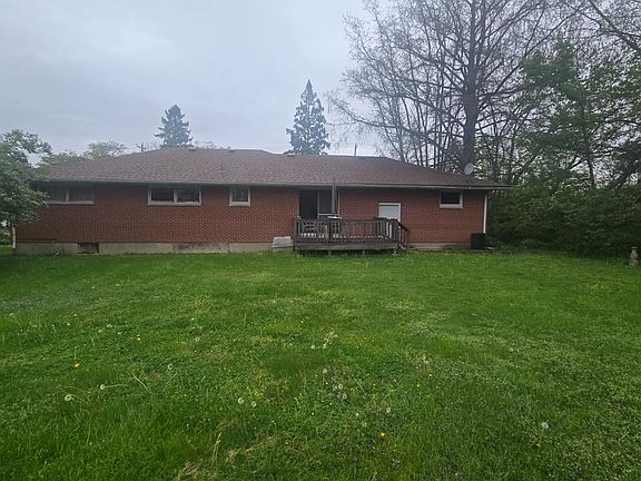 3rd image of 285 W Fancy St
