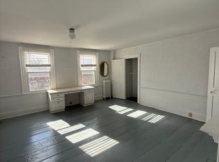 294C Pleasant St, Concord, NH 03301
