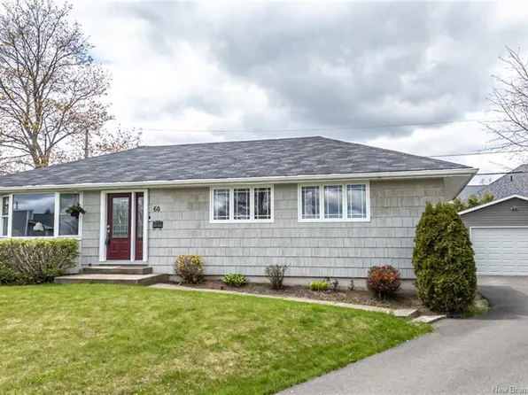 60 Doyle Ct, Fredericton, NB E3B 5T3