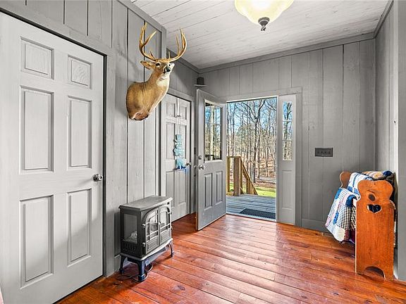 2nd image of 777 Newton Rd