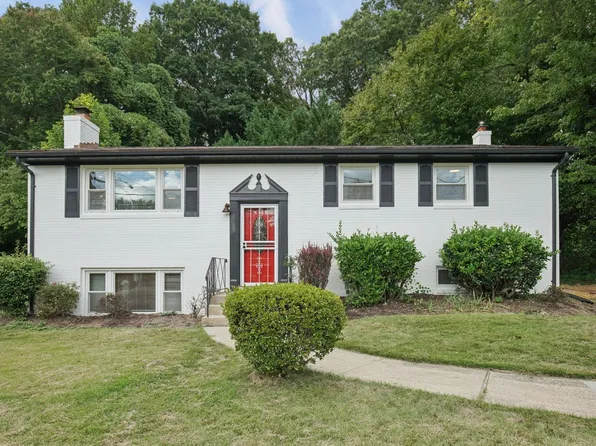 6720 Briarcliff Dr, Clinton, MD 20735