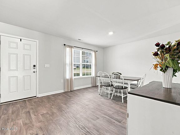 5th image of 1248 Riverstone Drive