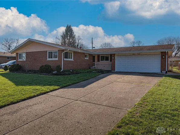 1820 Tahoe Dr, Xenia, OH 45385
