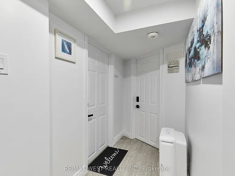 67 Hobbs Dr #BASEMENT — Photo 2
