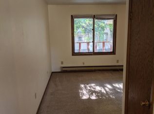 401 N 12th St #5, Grand Forks, ND 58203