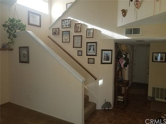 3rd image of 23481 Swan St