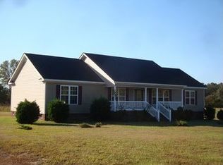 525 Hallsville Rd, Beulaville, NC 28518