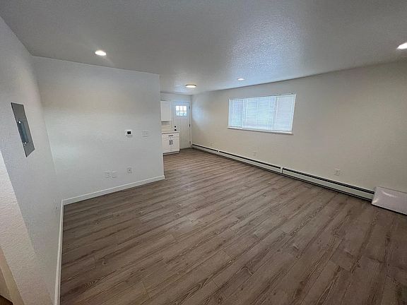 4th image of 4649 Otis St #4649
