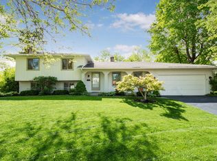 4605 Elan Ct, Columbus, OH 43220