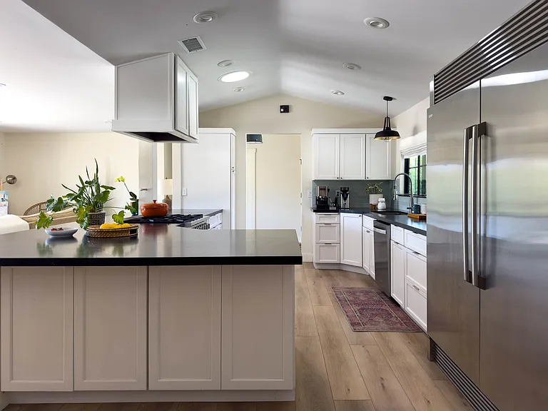 Kitchen area