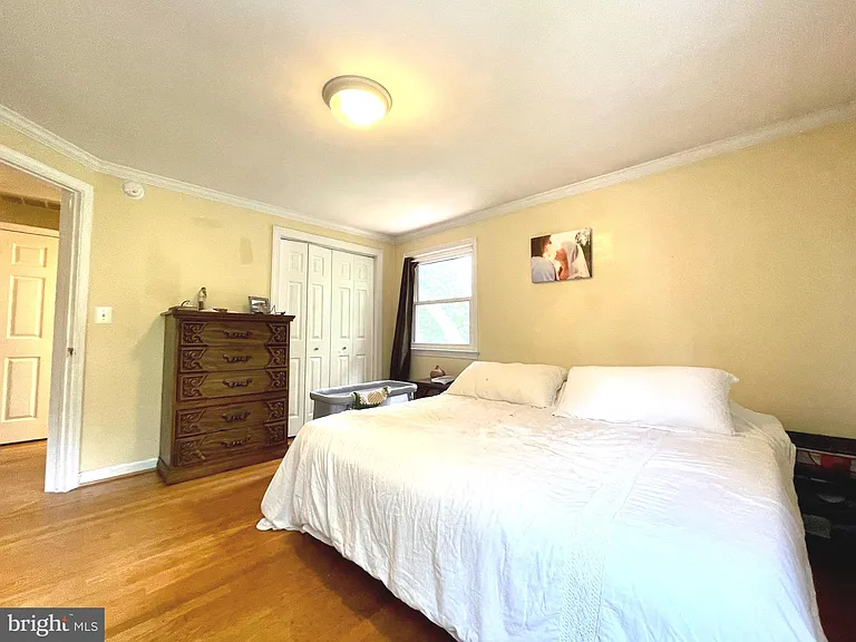 10315 Beaumont St — Photo 9