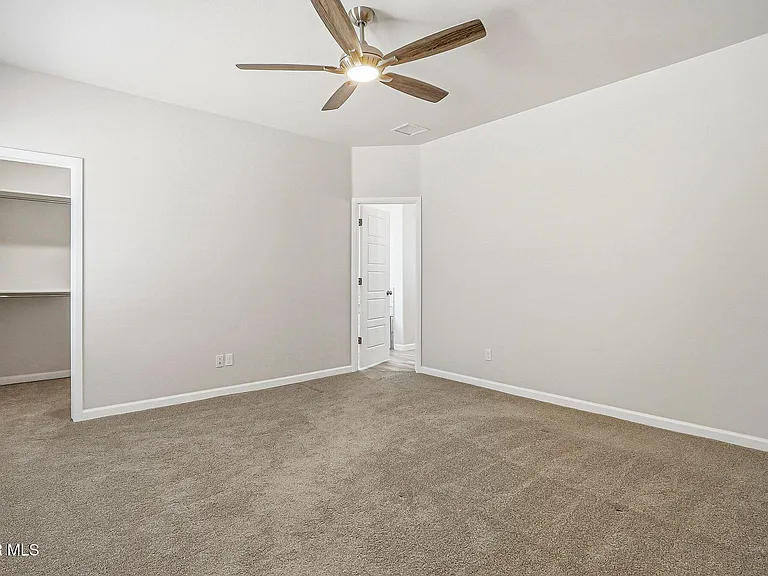 14801 Mike A Mendoza Ave — Photo 24