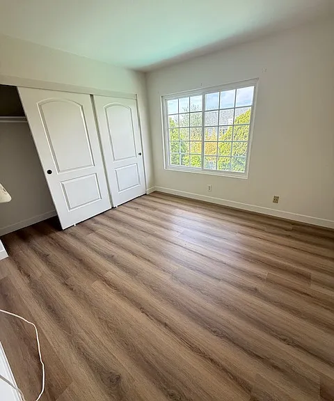 23 Deerwood E — Photo 4