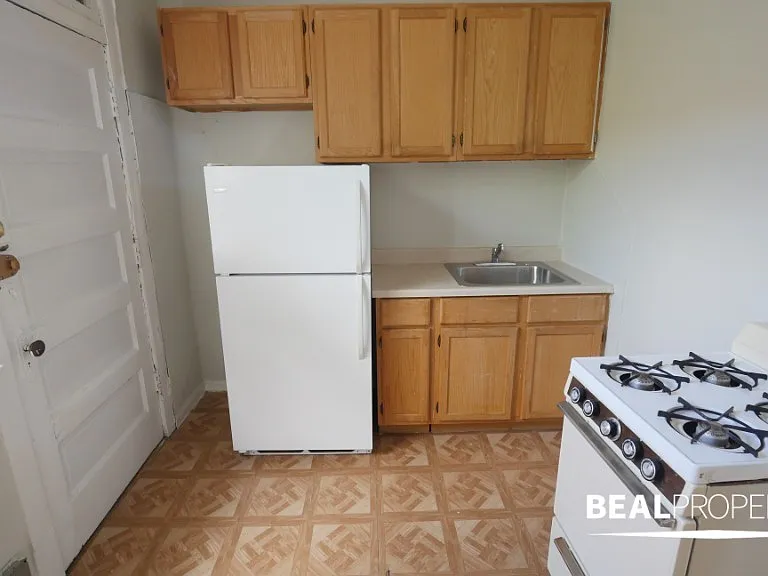 721.5 W Barry Ave #B3 — Photo 3