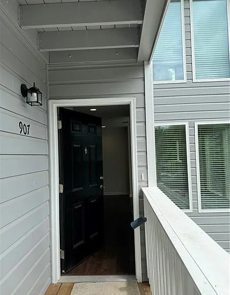 907 Natchez Trce — Photo 1