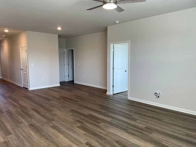 1056 Stanbury Bluff Rd SW — Photo 7