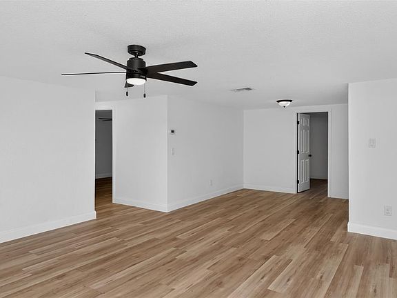 4th image of 5644 BERLIN DRIVE