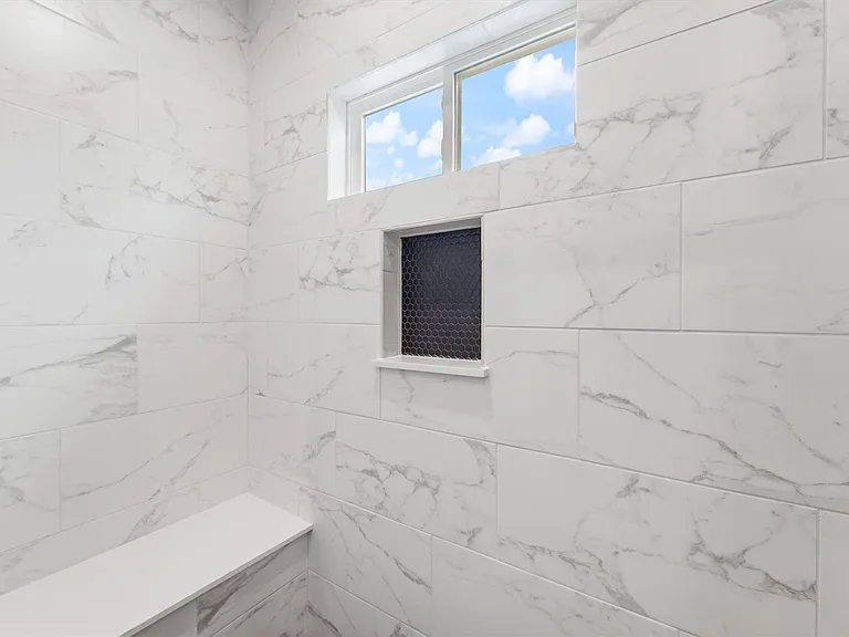 2131 Blalock Rd #J — Photo 15
