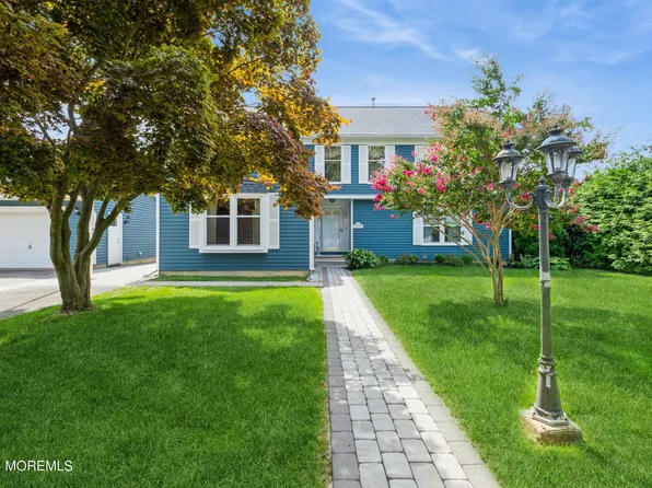 1208 Rue Avenue, Point Pleasant, NJ 08742