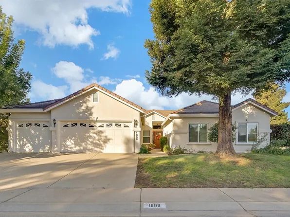 1898 Patty Dr, Yuba City, CA 95993