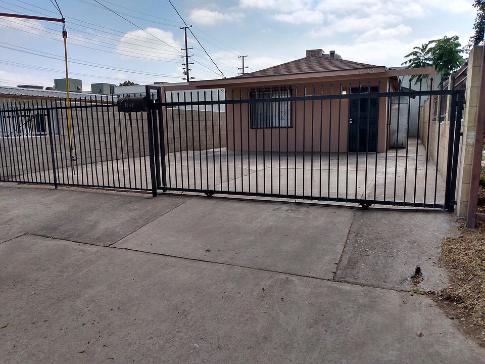1st image of 1946 Merced Ave