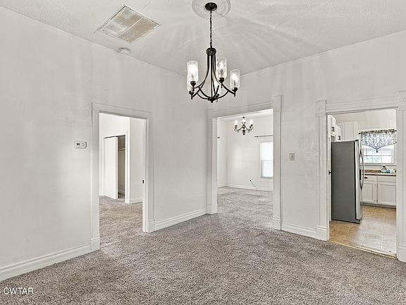 5th image of 109 Weir St