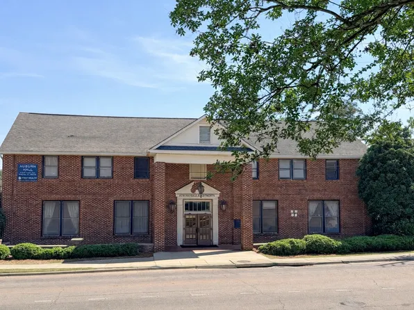 Auburn Hall, 210 E Thach Ave #Ef02c5add, Auburn, AL 36830