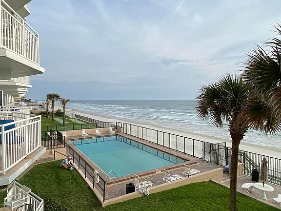 2nd image of 3555 S Atlantic Ave #2070