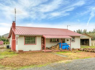 6666 Cyprus Dr, Central Pt, OR 97502