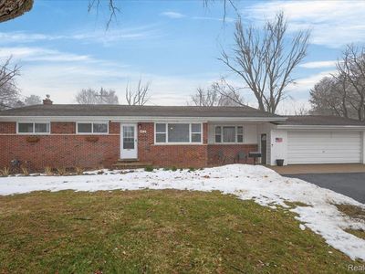6521 Northview Dr, Clarkston, MI, 48346