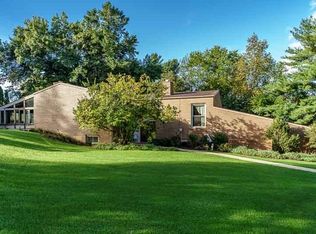 4843 Spring Creek Rd, Rockford, IL 61114
