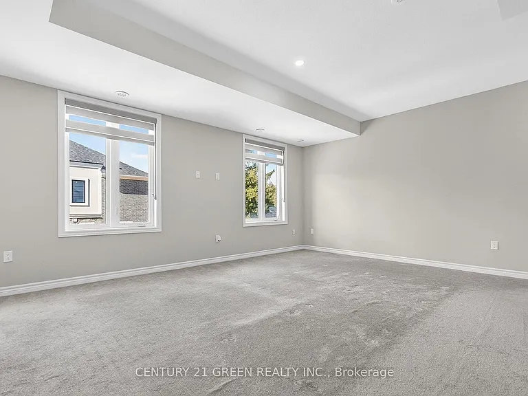 383 Dundas St E #76 — Photo 17