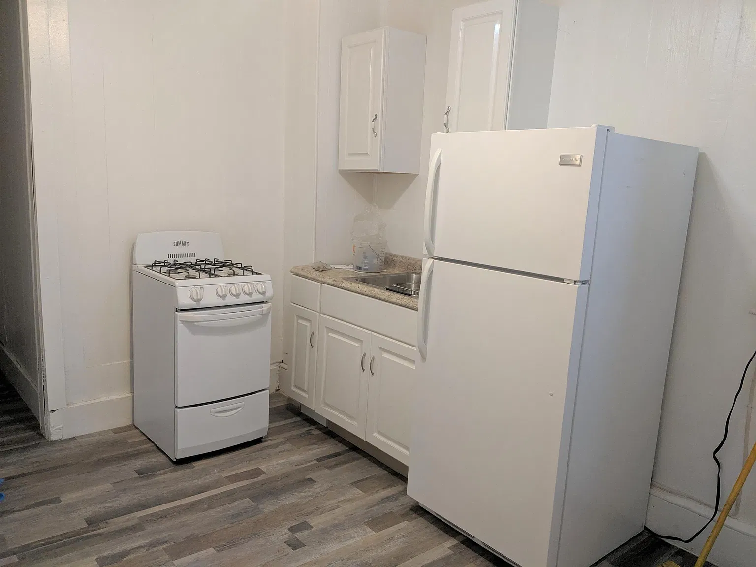 Studio, $1,095 — Photo 1