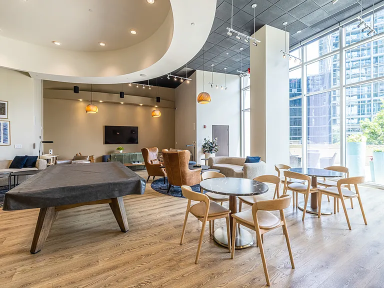 1080 Peachtree St NE #1201 — Photo 15