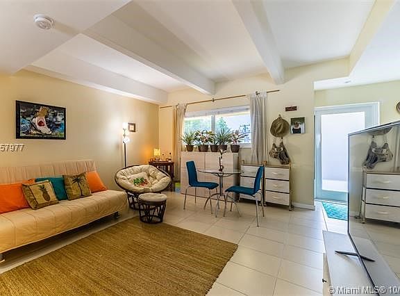 3rd image of 711 Jefferson Ave APT 8