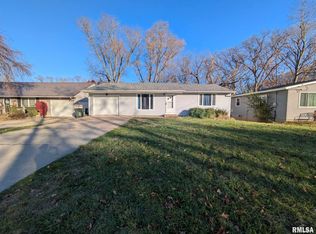 326 Maria St, East Peoria, IL 61611