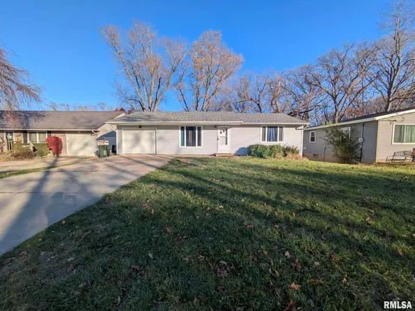 326 Maria St, East Peoria, IL 61611