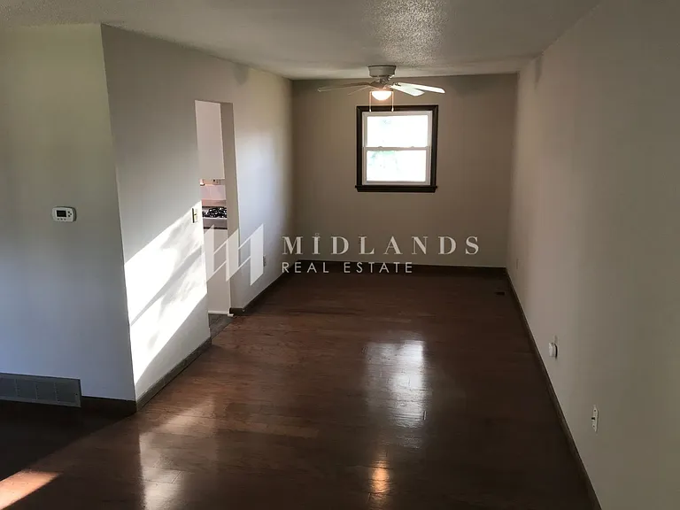 2612 S 61st Ave — Photo 4