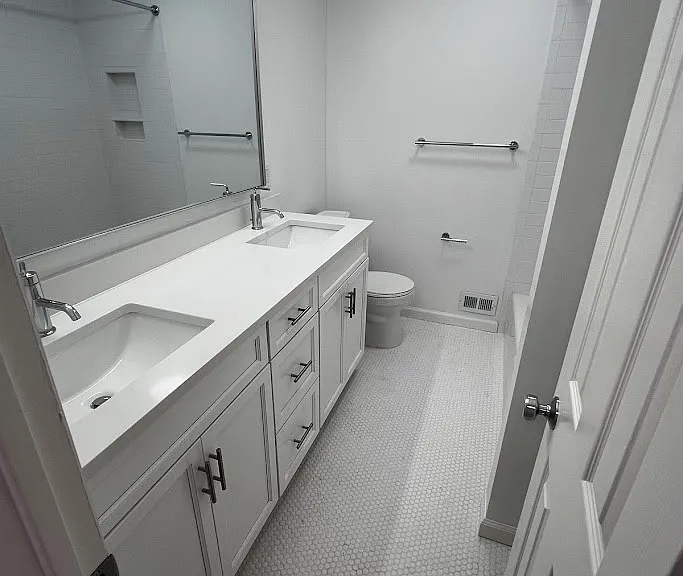 3738 Jamestown Cir — Photo 30