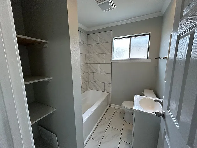 1603 Anita St — Photo 8
