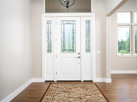 3rd image of 2581 Colin Rd