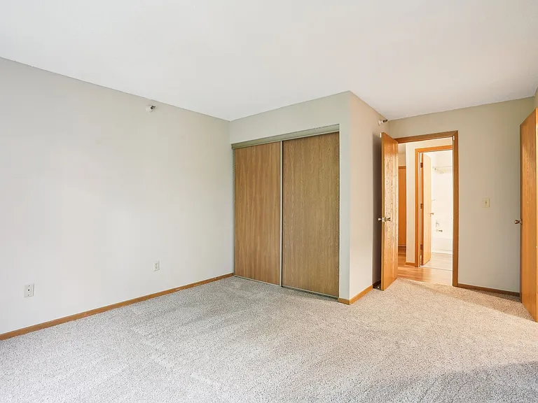 Century Ridge — Photo 39